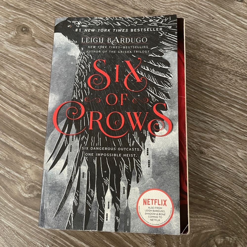 Six of Crows Book by Leigh Bardugo